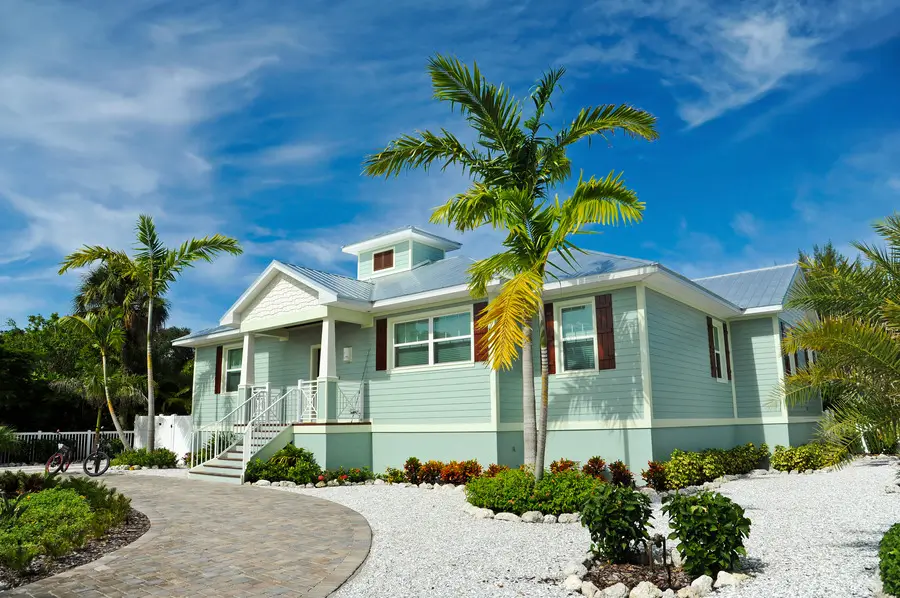 What New Landlords Should Know About Managing Vacation Rentals in Sanibel, FL